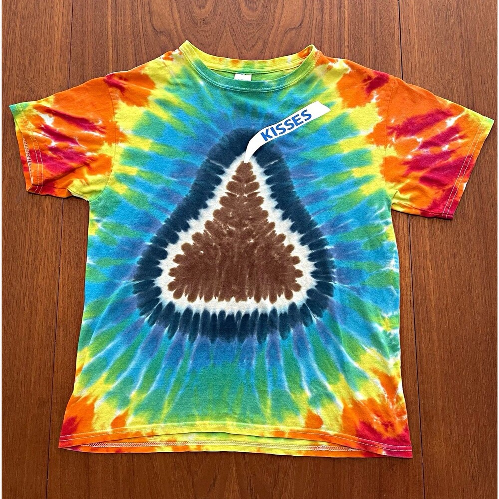 100% Cotton Youth L Tie-Dye Hershey's Kisses Graphic Crewneck T-Shirt Gildan Y2K